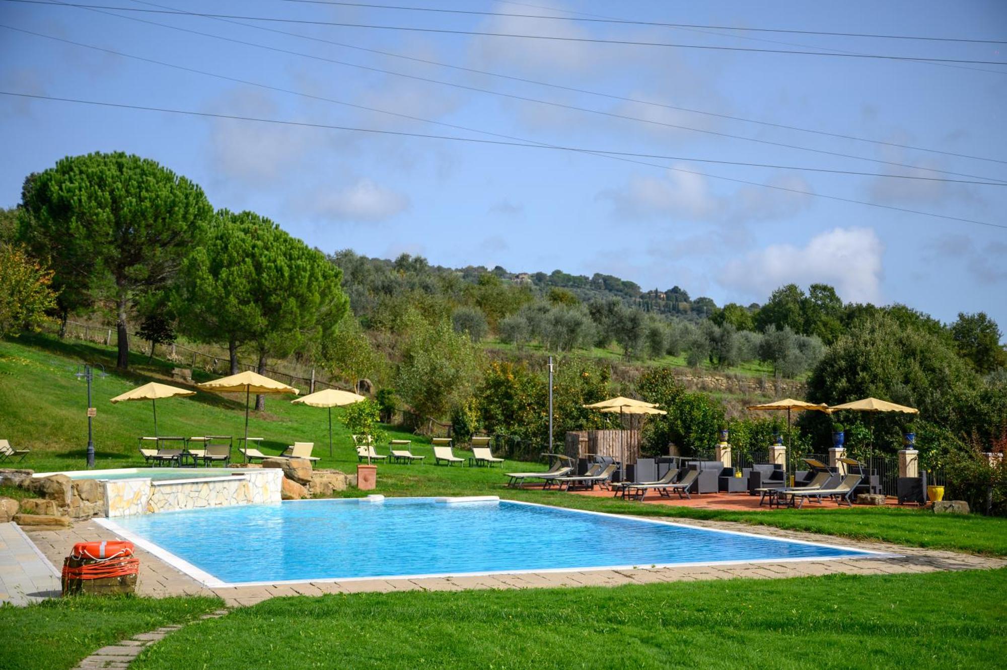 Agriturismo Borgo Sant'Ercolano 시기아노 외부 사진